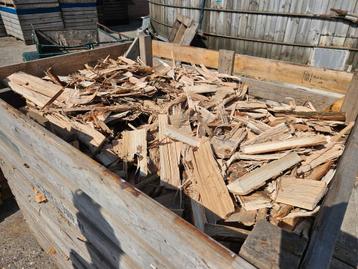 Hout - kloofafval beschikbaar voor biedingen