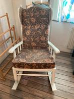 Vintage schommelstoel, retro met fluwelen kussens, Ophalen, Zo goed als nieuw, Hout, Eén