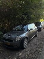 Mini 1.6 16V Cooper S 128KW 2008 Grijs, Auto's, Voorwielaandrijving, Lederen bekleding, 4 cilinders, 4 stoelen