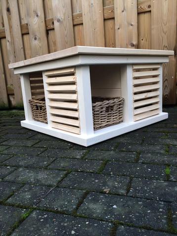 ***salontafel*** beschikbaar voor biedingen