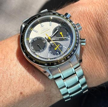 Omega Speedmaster Racing beschikbaar voor biedingen