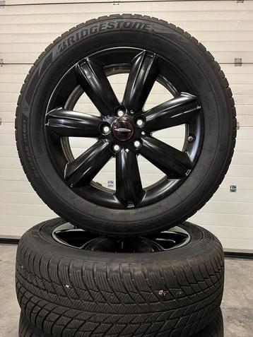 17"' MINI COOPER S JCW COUNTRAYMAN F60 VELGEN WINTERBANDEN R beschikbaar voor biedingen