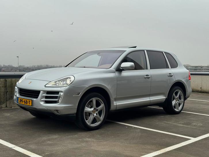 Museumstuk Cayenne 957 4.8S, 111.000km, Ex Porsche approved!, Auto's, Porsche, Bedrijf, Cayenne, 4x4, ABS, Airbags, Airconditioning