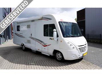 Pilote Aventura 740 G zonnepaneel/ Queensbed beschikbaar voor biedingen