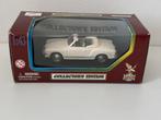 Volkswagen Karman Ghia cabriolet 1960, Hobby en Vrije tijd, Modelauto's | 1:43, Ophalen of Verzenden, Zo goed als nieuw, Auto