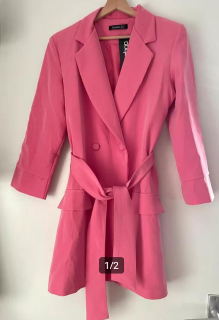 Nieuw Boohoo roze blazer/jurkje, Kleding | Dames, Jassen | Zomer, Nieuw, Maat 38/40 (M), Roze, Ophalen of Verzenden