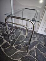 glazen bijzettafel met verchroomd frame, Huis en Inrichting, Gebruikt, 55 tot 75 cm, Glas, Tijdloos