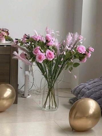 Prachtig set lange rozen / bloemen beschikbaar voor biedingen