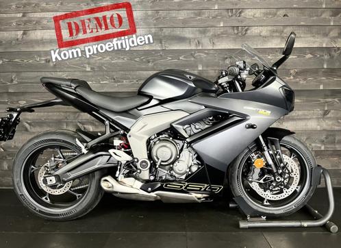 Triumph DAYTONA 660 (bj 2024), Motoren, Motoren | Triumph, Bedrijf, Sport, meer dan 35 kW