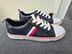 Tommy Hilfiger schoenen maat 33,5, Kinderen en Baby's, Kinderkleding | Schoenen en Sokken, Schoenen, Ophalen of Verzenden, Jongen