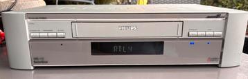Philips VHS video recorder beschikbaar voor biedingen