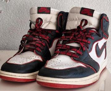 Nike Air Jordan 1 Bloodline beschikbaar voor biedingen