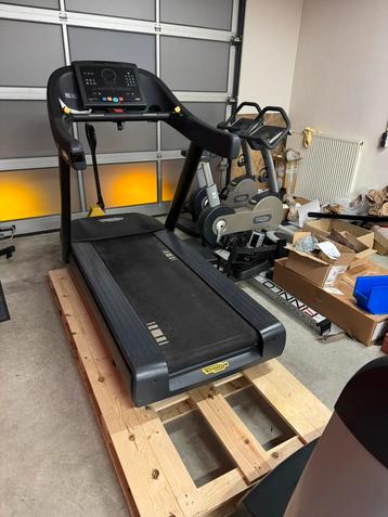 Technogym Run 1000 LED beschikbaar voor biedingen