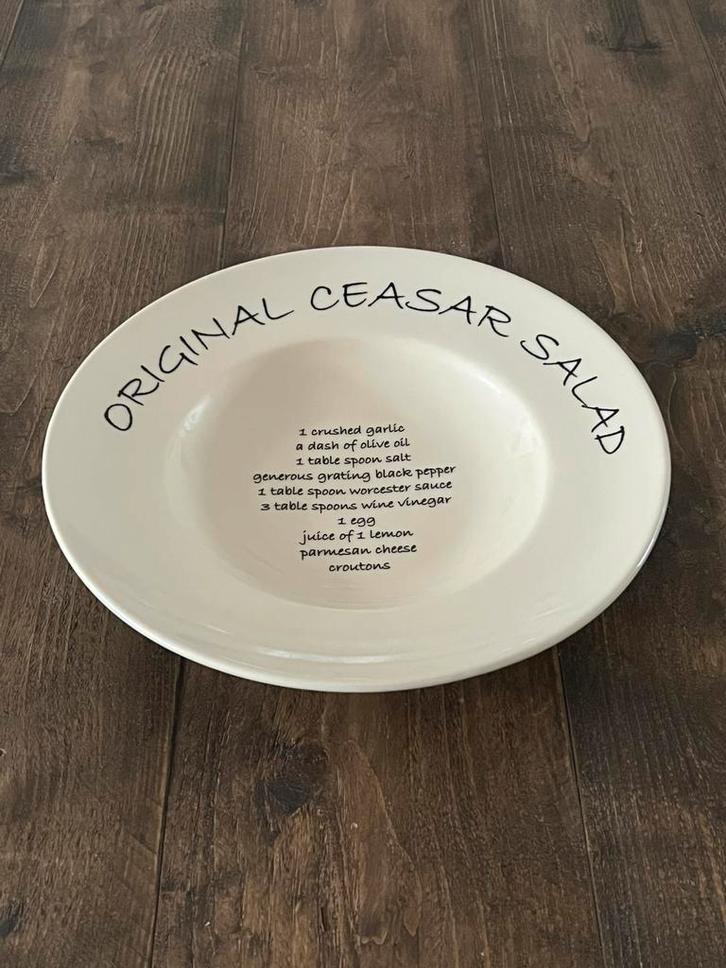 Origineel Riviera Maison Salade schaal bord, Ceasar Salade, Huis en Inrichting, Keuken | Servies, Zo goed als nieuw, Schaal of Schalen