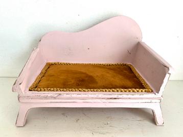 Vintage poppen sofa bank hout roze en textiel  beschikbaar voor biedingen
