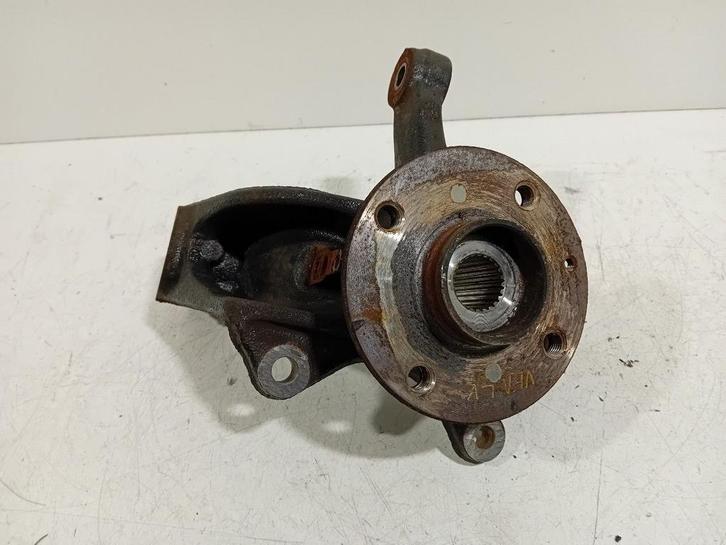 Wielnaaf links voor Peugeot 108, Auto-onderdelen, Ophanging en Onderstel, Peugeot, Gebruikt, Herkomst onderdeel bekend, 12 maanden garantie