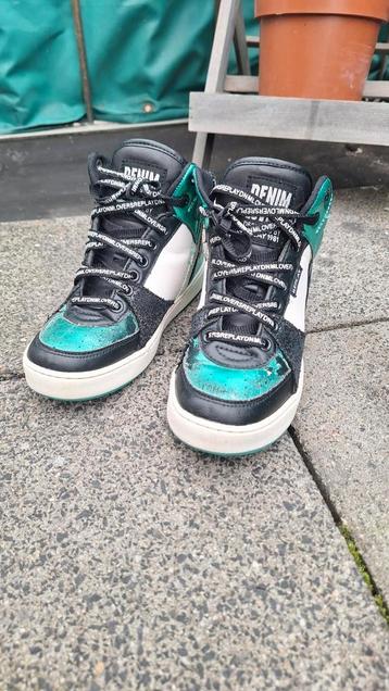 Replay schoenen maat 34. beschikbaar voor biedingen