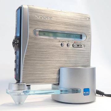 Sony MZ-NH1 MiniDisc Recorder HI-MD beschikbaar voor biedingen