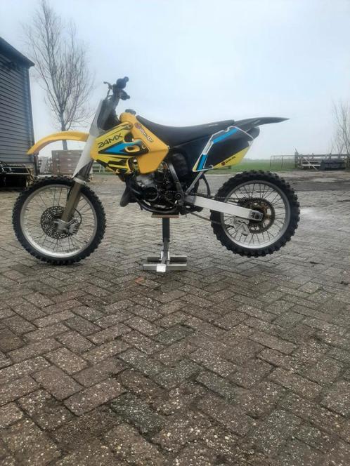 Suzuki rm 125 cc, Fietsen en Brommers, Brommers | Crossbrommers, Zo goed als nieuw, Suzuki, Ophalen