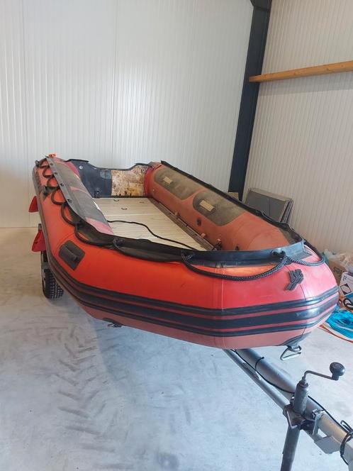 Quicksilver rubber boot., Watersport en Boten, Bootonderdelen, Gebruikt, Motorboot, Ophalen
