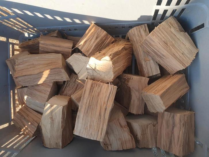 Olijfhout chunks 5 of 15 kg schors vrij, Tuin en Terras, Houtskoolbarbecues, Ophalen