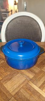 Blauwe gietijzeren braadpan met deksel France 24, Gebruikt, Gietijzer, Ophalen of Verzenden, Keramische plaat