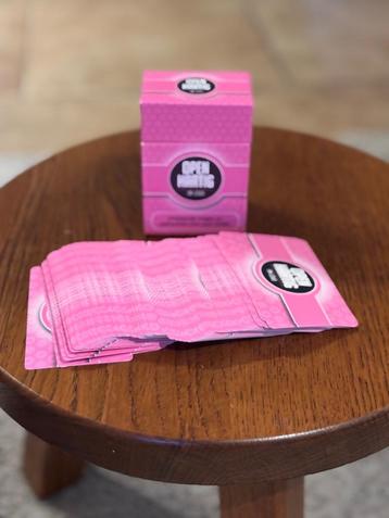 Spel Openhartig roze in love beschikbaar voor biedingen