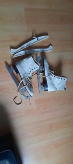 kunstschaatsen maat 42, Sport en Fitness, Schaatsen, Overige merken, Gebruikt, Ophalen of Verzenden, Kunstschaatsen
