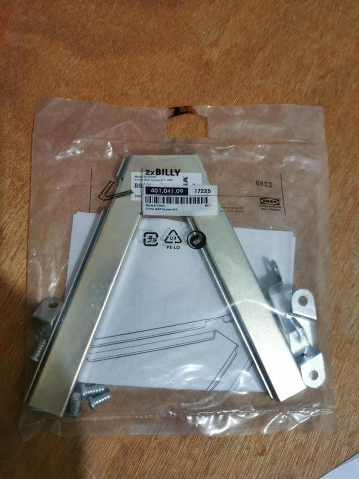 IKEA Billy Hoek Beslag - Nieuw in Verpakking, Huis en Inrichting, Overige Huis en Inrichting, Nieuw, Ophalen