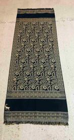 Klassieke grand foulard met franjes 210/70, Huis en Inrichting, Woonaccessoires | Plaids en Woondekens, Gebruikt, Etten-Leur, DJT@dejuistetoon.eu