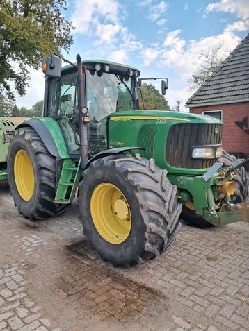 John Deere 6820 Premium Trekker beschikbaar voor biedingen
