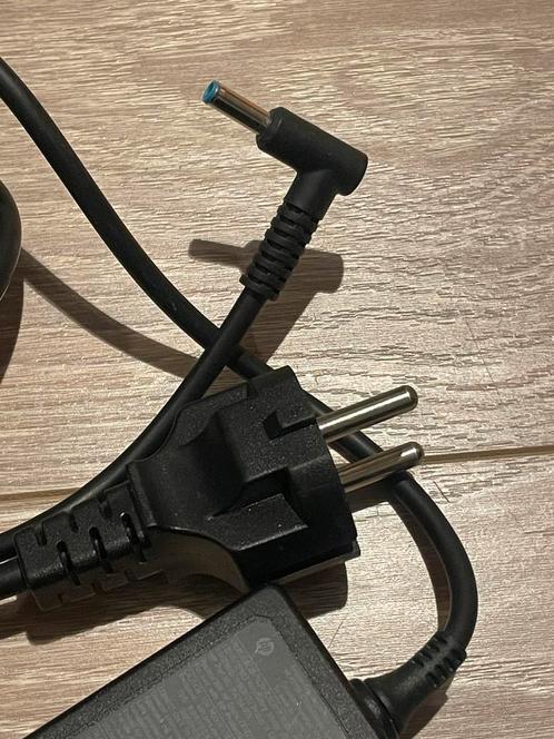 HP Originele / HP oplader / adapter / laptop / HP charger, Computers en Software, Laptop-opladers, Zo goed als nieuw, Ophalen of Verzenden
