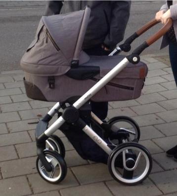 Mutsy evo industrial combi-kinderwagen met extra's beschikbaar voor biedingen