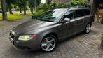 Volvo V70 2.5 T SUMMUM AUT 2010 Grijs / Beige, 1800 kg, Zwart, 2521 cc, Stationwagon