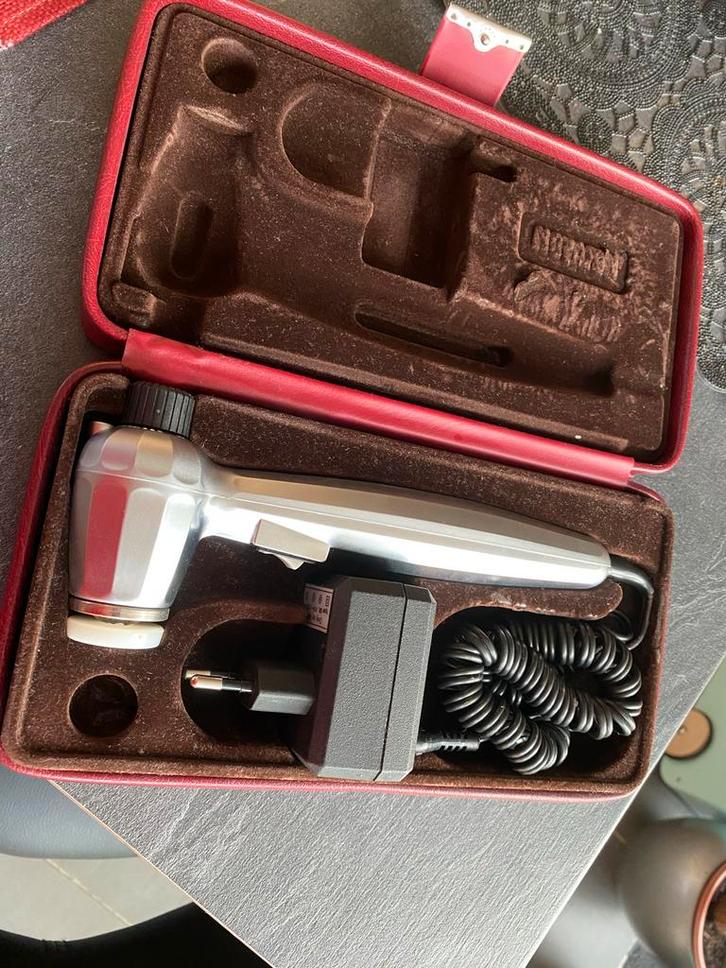 Vintage Novafon SK 17V massageapparaat in koffer, Witgoed en Apparatuur, Persoonlijke-verzorgingsapparatuur, Gebruikt, Overige typen