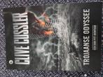 Clive Cussler - Trojaanse odyssee, Ophalen of Verzenden, Zo goed als nieuw, Nederland, Clive Cussler