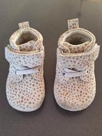 Leren babyschoentjes beige-stippen maat 18, Groot, Meisje, Ophalen of Verzenden, Gebruikt