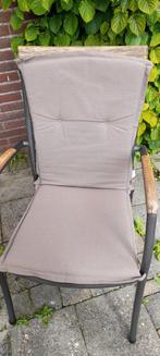 Vier lichte en zachte kleine tuinstoelkussens! 50x103x4 cm!, Ophalen of Verzenden, Gebruikt