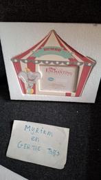 Disney Dumbo fotolijst van de Disney Enchanting collectie, Verzamelen, Disney, Ophalen of Verzenden, Bambi of Dumbo, Nieuw, Beeldje of Figuurtje