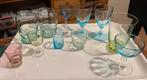 Verzameling gekleurde glazen en glaasjes, Antiek en Kunst, Antiek | Glas en Kristal, Ophalen of Verzenden