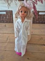 Jas Sindy/Barbie, Ophalen, Zo goed als nieuw, Kleertjes