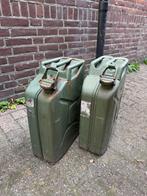 2x ijzeren benzine tanks 20 liter p.st. (jerrycan metaal), Ophalen, Gebruikt