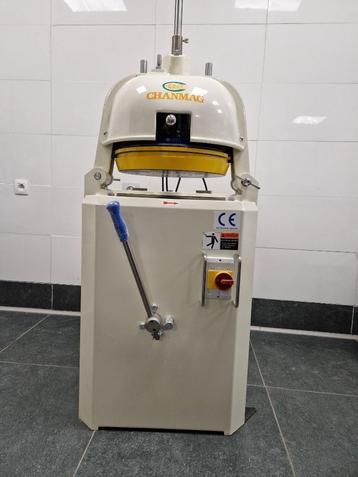 Pistoletopboller Deegverdeel Opbolmachine beschikbaar voor biedingen