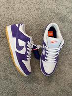 Nike Sb dunk low orange label court purple 45, Kleding | Heren, Schoenen, Nieuw, Ophalen of Verzenden, Sneakers of Gympen, Nike