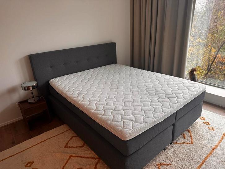 Morgana Bed, Boxspring, Matras & Topper - Good Condition!, Huis en Inrichting, Slaapkamer | Bedden, Gebruikt, Tweepersoons, 160 cm