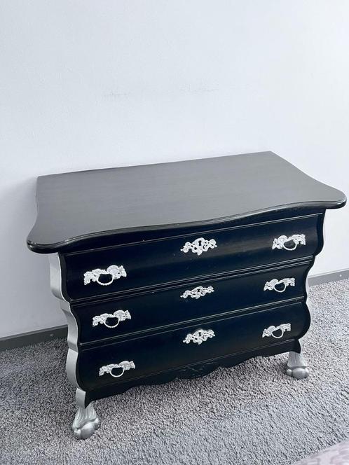 Romantisch vintage buikkastje met drie lades, Huis en Inrichting, Kasten | Ladekasten, Zo goed als nieuw, Minder dan 100 cm, 50 tot 100 cm