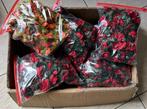 Bruiloft decoratie: bruidspaar, bloemen en slingers, duifjes, Ophalen, Gebruikt, Versiering, Geboorte of Huwelijk