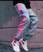 Nike Woven Pants Wolf Grey/Hyper Pink broek, Algemeen, Maat 48/50 (M), Ophalen of Verzenden, Zo goed als nieuw