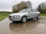Volvo S60 2.0 T 2004 Grijs, Voorwielaandrijving, 1442 kg, Zwart, 1984 cc
