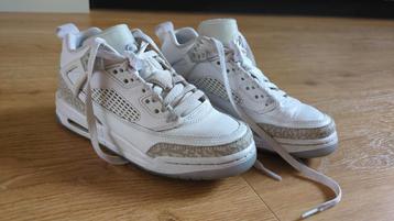 Nike Air Jordan spizike wit. Maat 36,5 beschikbaar voor biedingen